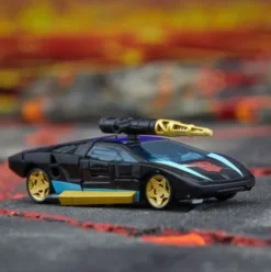 Transformers Legacy Deluxe Class Armada Universe Wheeljack