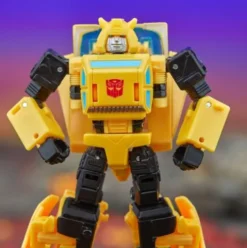 Transformers Legacy United Deluxe Class Bumblebee