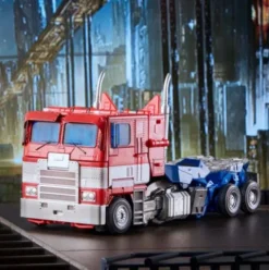 Transformers Movie Masterpiece Series MPM-12 Optimus Prime