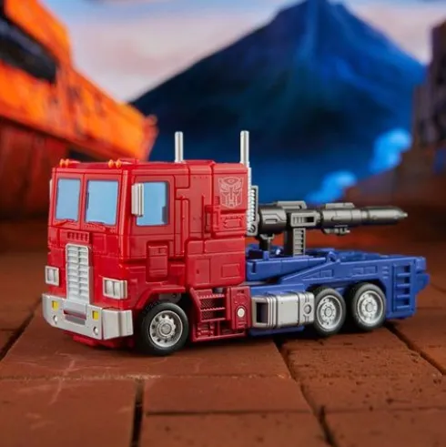 Transformers Studio Series Commander Class The Transformers: The Movie 86-31 Optimus Prime