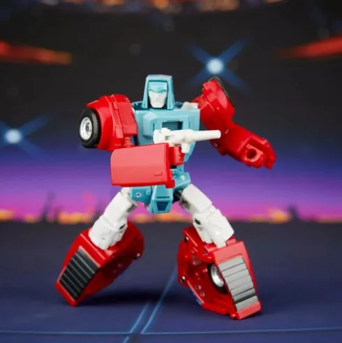 Transformers Studio Series The Transformers: The Movie Deluxe Class Windcharger