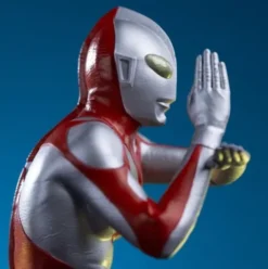 Ultraman Estatua 1/10 Art Scale Ultraman 18 cm