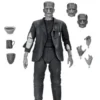 Universal Monsters Figura Ultimate Frankenstein’s Monster (Bride of Frankenstein) (B&W) 18 cm
