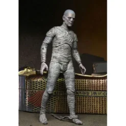 Universal Monsters Figura Ultimate The Mummy (Black & White) 18 cm