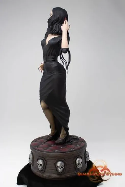 Vampira Estatua 1/6 43 cm