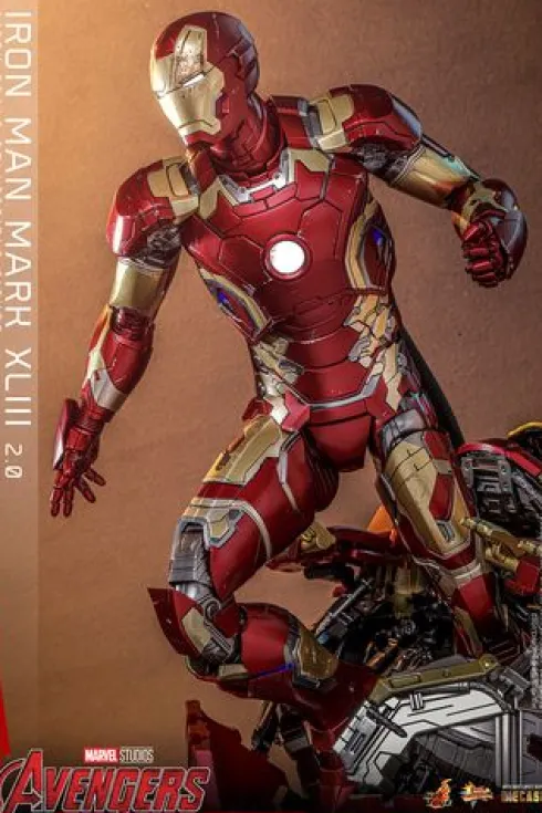 Vengadores: La era de Ultrón Figura Movie Masterpiece Diecast 1/6 Iron Man Mark XLIII (2.0) 32 cm