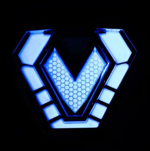 Wakanda Forever Iron Heart Arc Reactor Réplica que brilla en la oscuridad Pin magnético