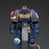 Warhammer 40k Figura 1/18 Uitramarines Lieutenant Titus 13 cm