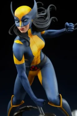 Wolverine: X-23 Uncaged Sideshow Premium Format
