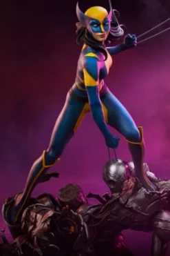 Wolverine: X-23 Uncaged Sideshow Premium Format