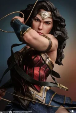 Wonder Woman Comic Estatua 1/4 Wonder Woman Early Bird Version 47 cm