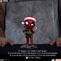 X-Men Minifigura Mini Co. PVC Deadpool Christmas Version 15 cm