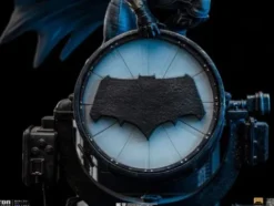 Zack Snyder’s Justice League Estatua 1/10 Deluxe Art Scale Batman on Batsignal 28 cm
